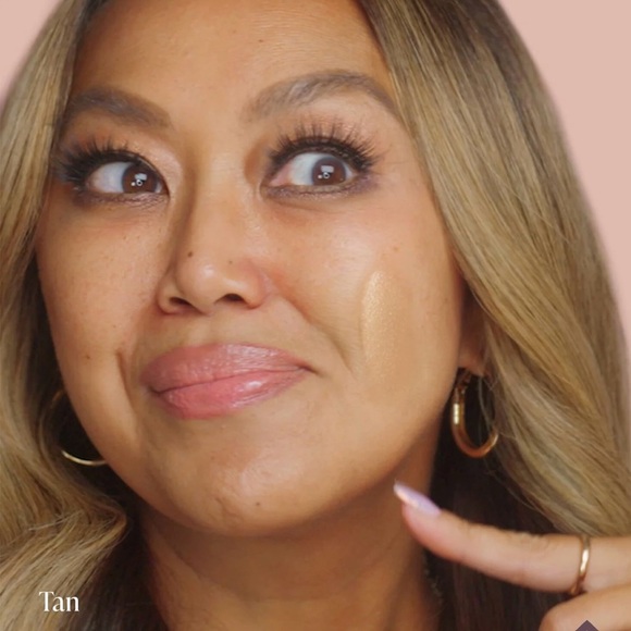 Mally Flawless Finish Transforming Effect Foundation Tan New - Picture 5 of 5